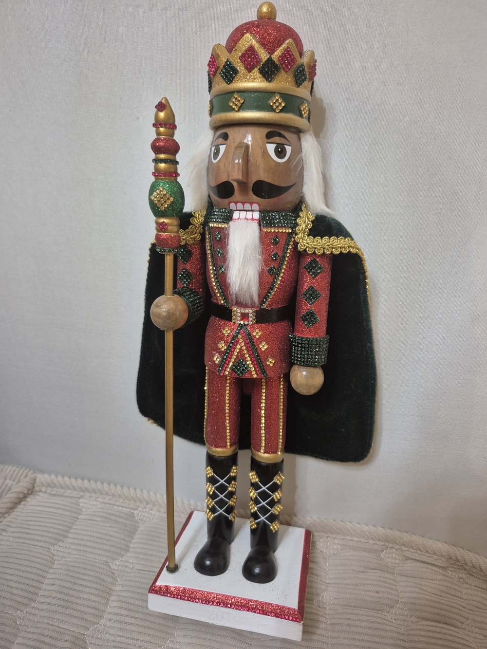 Holiday Nutcracker King Decor - Red & Green